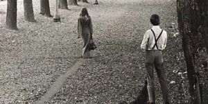 “ها أنا ذا بعدك”