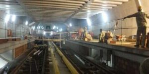 الحكومة ترفع التجميد عن توسيع خطي ميترو باب الوادي – براقي