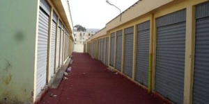 رحلات التبضّع ومشاقها تخرجهم عن صمتهم… الإفراج عن المحلات المغلقة مطلب سكان المحمدية