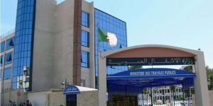 إلغاء نشاط رسمي لوزير النقل الجديد بسبب المحتجين