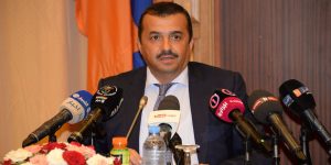 أكد أن وزارته لم تتلقّ لحد الآن أي مراسلة… عرقاب: قانون المحروقات كفيل باحتواء قضية “أناداركو”