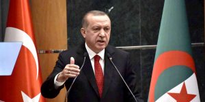 أردوغان يدعو رئيس الجمهورية للقيام بزيارة إلى تركيا “في أقرب وقت ممكن”
