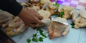 قبل أسبوع من حلول المولد النبوي الشريف.. اللحوم البيضاء بـ 380 دج بمعظم أسواق ولاية بومرداس