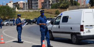 قسنطينة.. الأمن يُحذر من مخاطر الطرقات ويتابع تطبيق البروتوكول الصحي