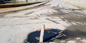 تتدفق بسبب مخلفات الأشغال غير المكتملة والأمطار.. المياه القذرة تثير سخط سكان حسين داي