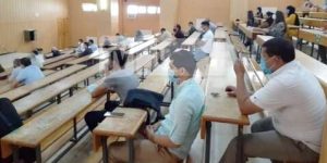 “دراسة” إمكانية تقليص حجم دروس الطلبة تزامنا مع غلق “الجامعات”