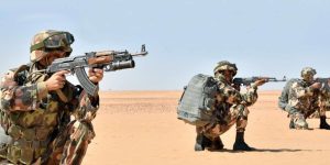 وزارة الدفاع الوطني: الجيش الوطني الشعبي يواصل دك أوكار الإرهاب بتنسيق محكم مع الأسلاك الأمنية