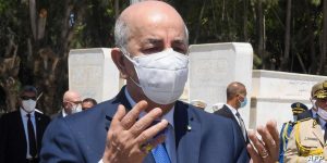 الرئيس تبون يعزي عائلة الفقيد