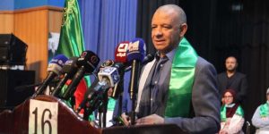 بن ڤرينة: دعاة المرحلة الانتقالية لا يريدون الخير للجزائر