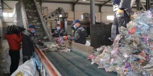 تكفلت بها مؤسسة “إكسترانات”.. الشروع في حملة لفرز النفايات البلاستيكية بالعاصمة 