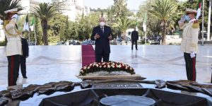 رئيس الجمهورية يترحم على أرواح شهداء الثورة التحريرية بمقام الشهيد