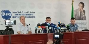 الأمين الوطني الأول للحزب يؤكد: “الأفافاس يشارك في المحليات لسد الطريق أمام المخاطر التي تهدد الدولة”