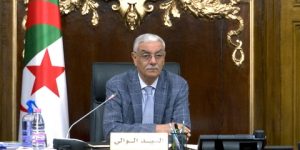 والي العاصمة يقف على نظافة المحيط في بوزريعة