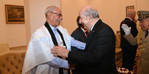 رئيس الجمهورية يستقبل الوفود المشاركة في الاستعراض العسكري