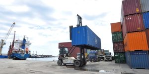 الصادرات خارج المحروقات: التزامات مجسدة وآفاق واعدة بفضل توجيهات رئيس الجمهورية