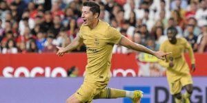 ميلان يفكر في التخلي عن نكونكو مقابل ليفاندوفسكي