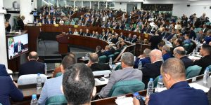 نواب الشعب يثمّنون التزام الحكومة بعرض بيان السياسة العامة