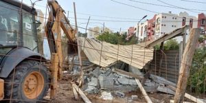 هدم ثلاث بنايات في طور الإنجاز بالحمامات 
