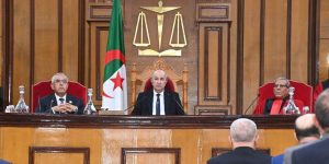 الجزائر تواصل الحرب ضد الفساد ومحاسبة ناهبي المال العام في 2022