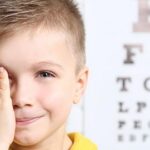 كيفية اختبار نظر الطفل في المنزل- إليكِ الطريقة