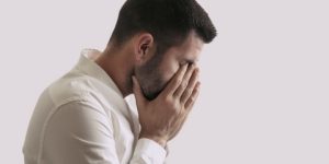 الوسوسة… سلاح الشيطان