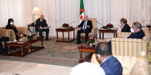 الرئيس تبون يستقبل رؤساء الوفود المشاركة في الملتقى الدولي حول حق المواطن في الوصول إلى القضاء الدستوري