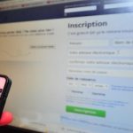 الفايسبوك.. منبر الشباب الجزائري منذ بداية استعماله