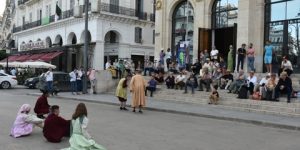 عدة مسارح تفتح أبوابها خلال الشهر الفضيل.. الفن الرابع يستعيد عافيته