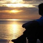 تشرد على حواف الحزن