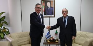 عمار بلاني يستقبل سفير جمهورية اليونان بالجزائر