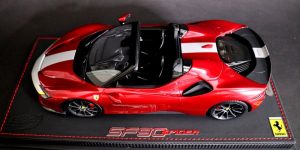 متعاملوا فيراري سيحصلون على نموذج مصغر مطابق للسيارة