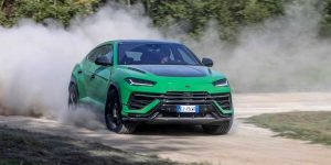 لامبورغيني أوروس بيرفورمانتي تأتي بوضعية الرالي