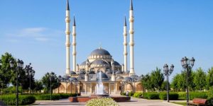 الشريعة ظاهرةٌ باقية خالدة