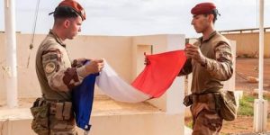 بوركينافاسو: قرار مغادرة القوات الفرنسية مرتبط بالفاعلية في استعادة أراضينا