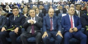 وزير الداخلية يعطي إشارة انطلاق الدرس الافتتاحي لتكوين طلبة المدرسة الوطنية للإدارة