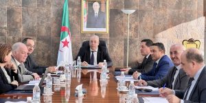 زغدار يسدي تعليمات لإعادة بعث مؤسستي TGT وSOVEST بتبسة