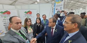 مجمع اتصالات الجزائر يشارك في معرض المنتوجات الجزائرية بنواقشط