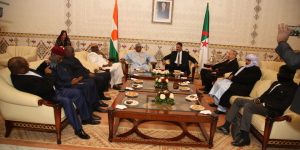 وصول وفد النيجر للمشاركة في مؤتمر اتحاد مجالس الأعضاء بمنظمة التعاون الإسلامي