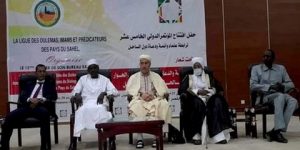 رابطة علماء الساحل تدين بشدة حادثة حرق نسخ من القرآن الكريم بالسويد