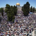 70 ألفا يصلّون الجمعة في “الأقصى”..