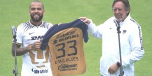 بعد اعتقاله في إسبانيا.. بوماس المكسيكي يفسخ عقد ألفيس