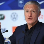 ديشامب ينجو من ورطة رئيس الاتحاد الفرنسي مع زيدان