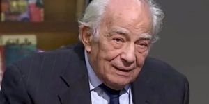 رشوان توفيق ينتصر على “طمع” ابنته