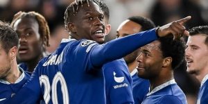 جوفنتوس يقرر بيع زكريا لإعادة بناء الفريق