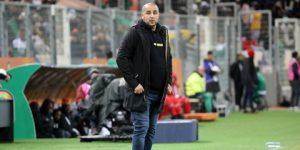 بوقرة يدعو الجميع للوقوف خلف اللاعبين وتحفيزهم