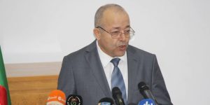 بوسليماني يجدد إلتزام وزارته بتعزيز الاتصال المؤسساتي