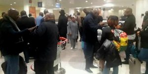 بعثة لجنة تنظيم كأس إفريقيا 2023 تحل بالجزائر