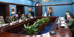 رئيس الجمهورية يترأس اجتماعا للمجلس الأعلى للأمن