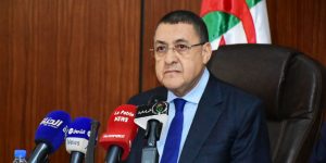 الداخلية.. تعليمات للولاة لتكون 2023 سنة الإنارة العمومية الذكية