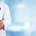 عيادة الموعد.. هل تدل آلام الرأس والغثيان على الإصابة بالسرطان؟